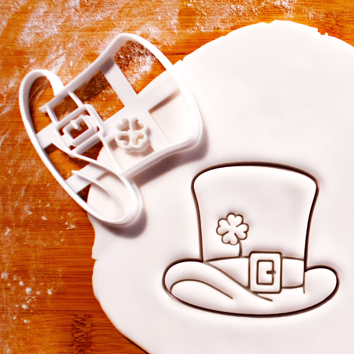Set of 2 Leprechaun Hat and Pot of Gold Cookie Cutters