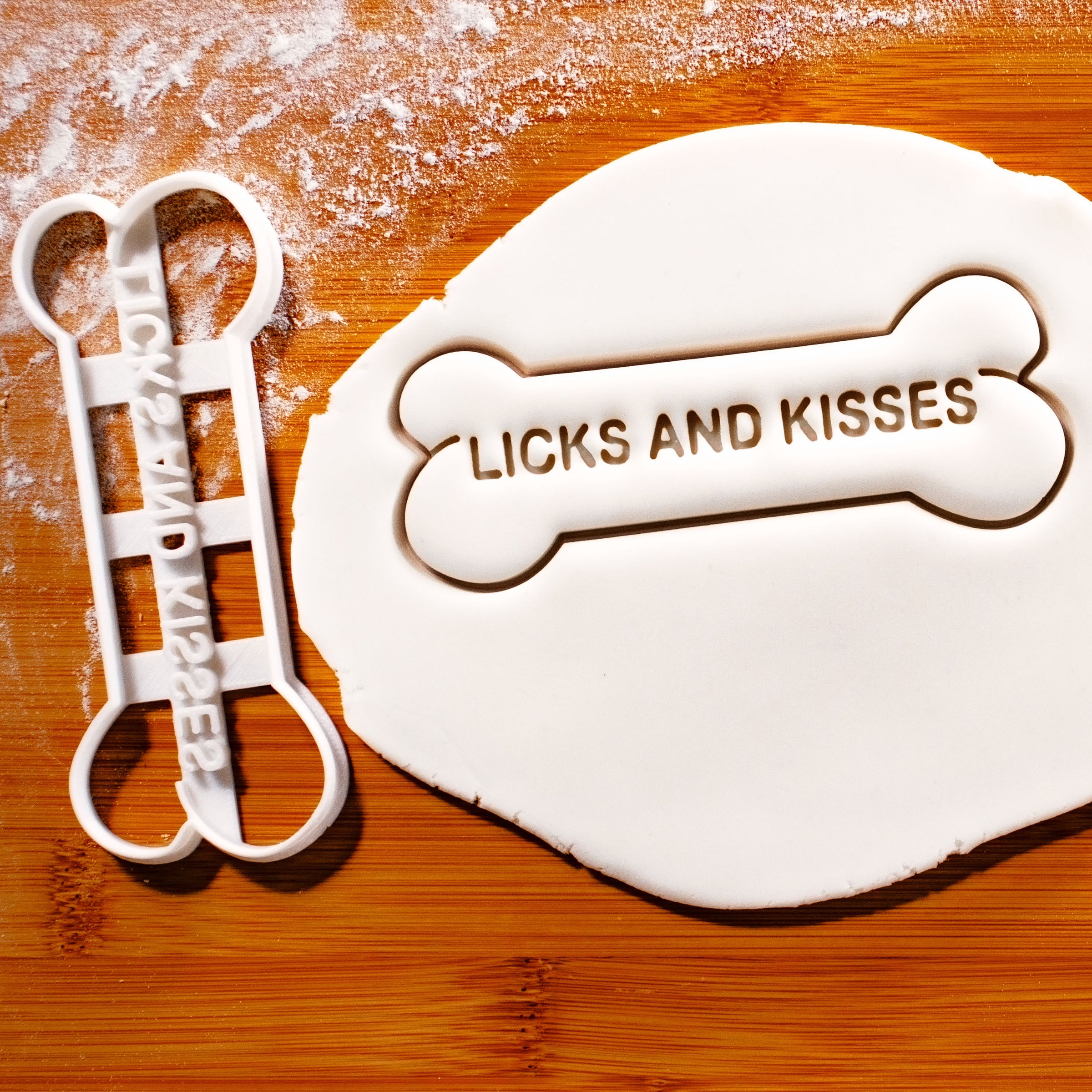 I WOOF YOU & LICKS AND KISSES (12cm / 4.7")