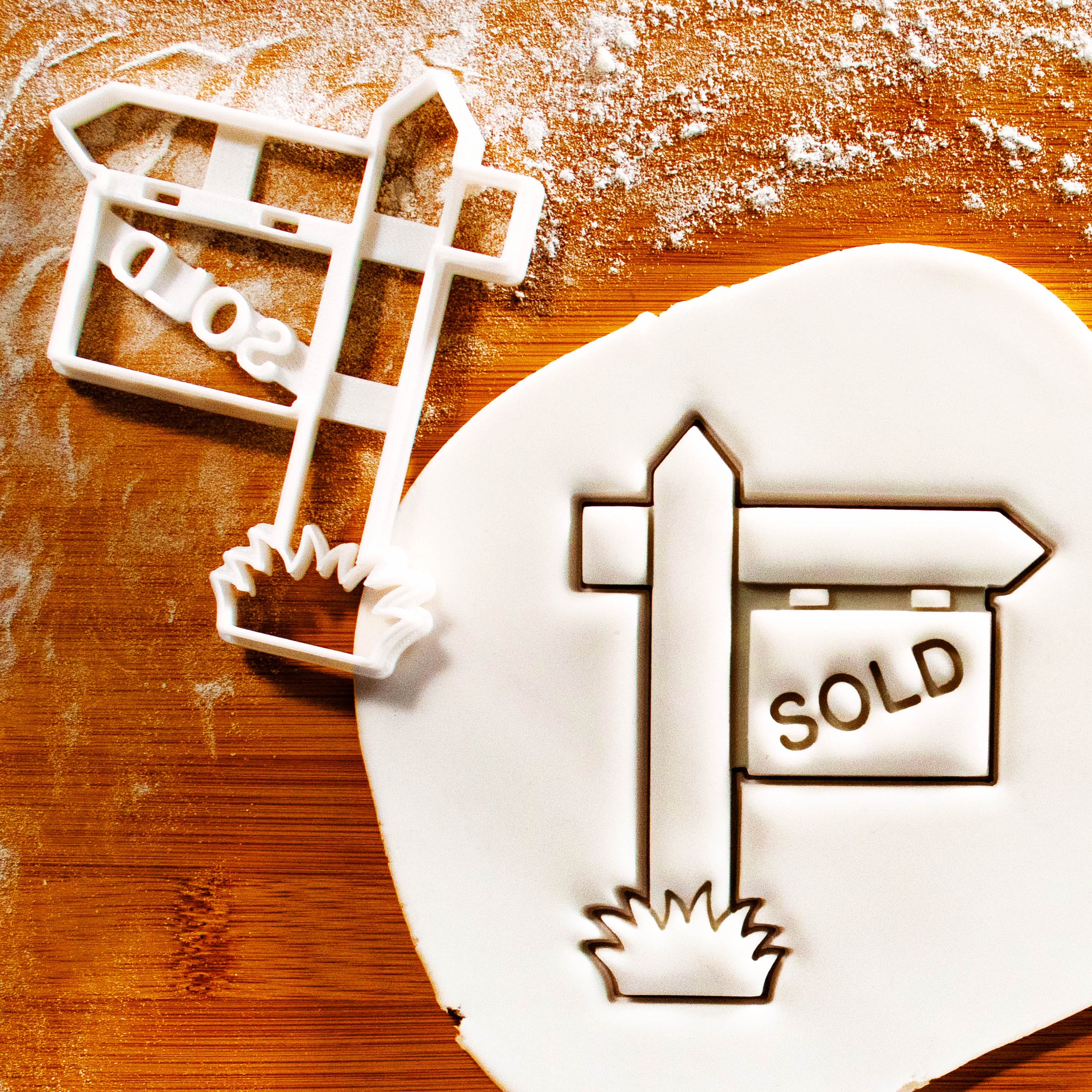 Real Estate Property Sale Set (2pcs)