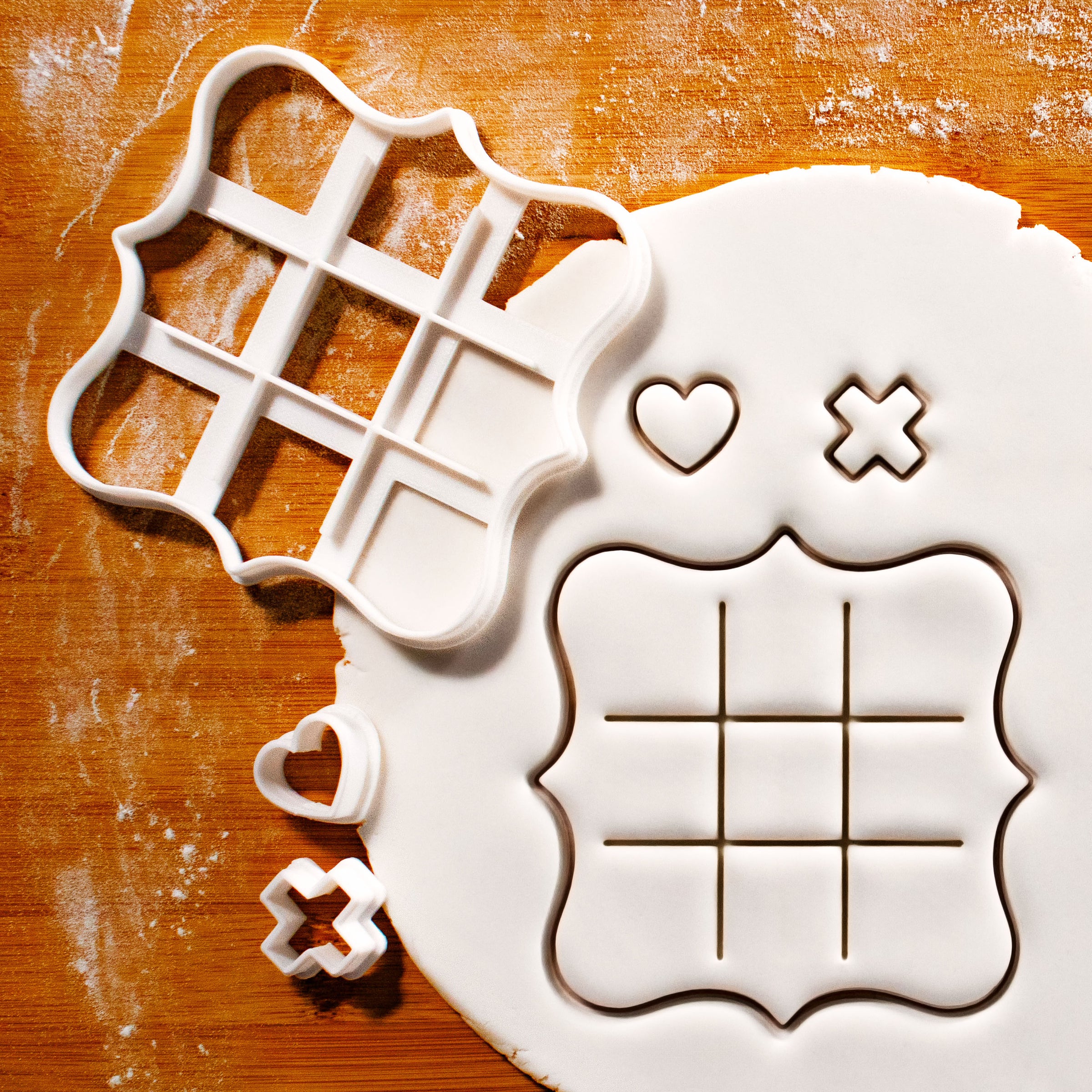 Tic Tac Toe Sweetheart Cookie Cutter