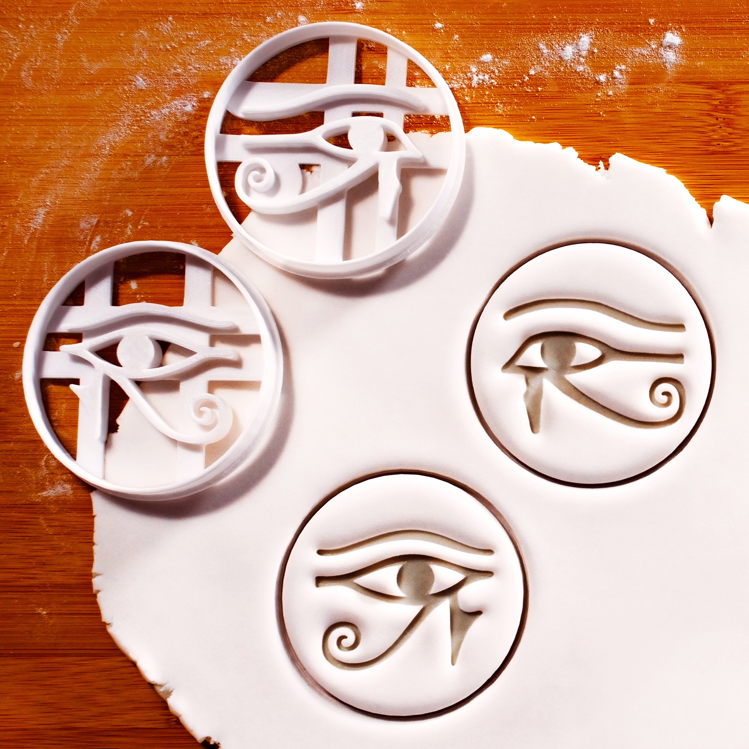 Eye of Horus & Eye of Ra