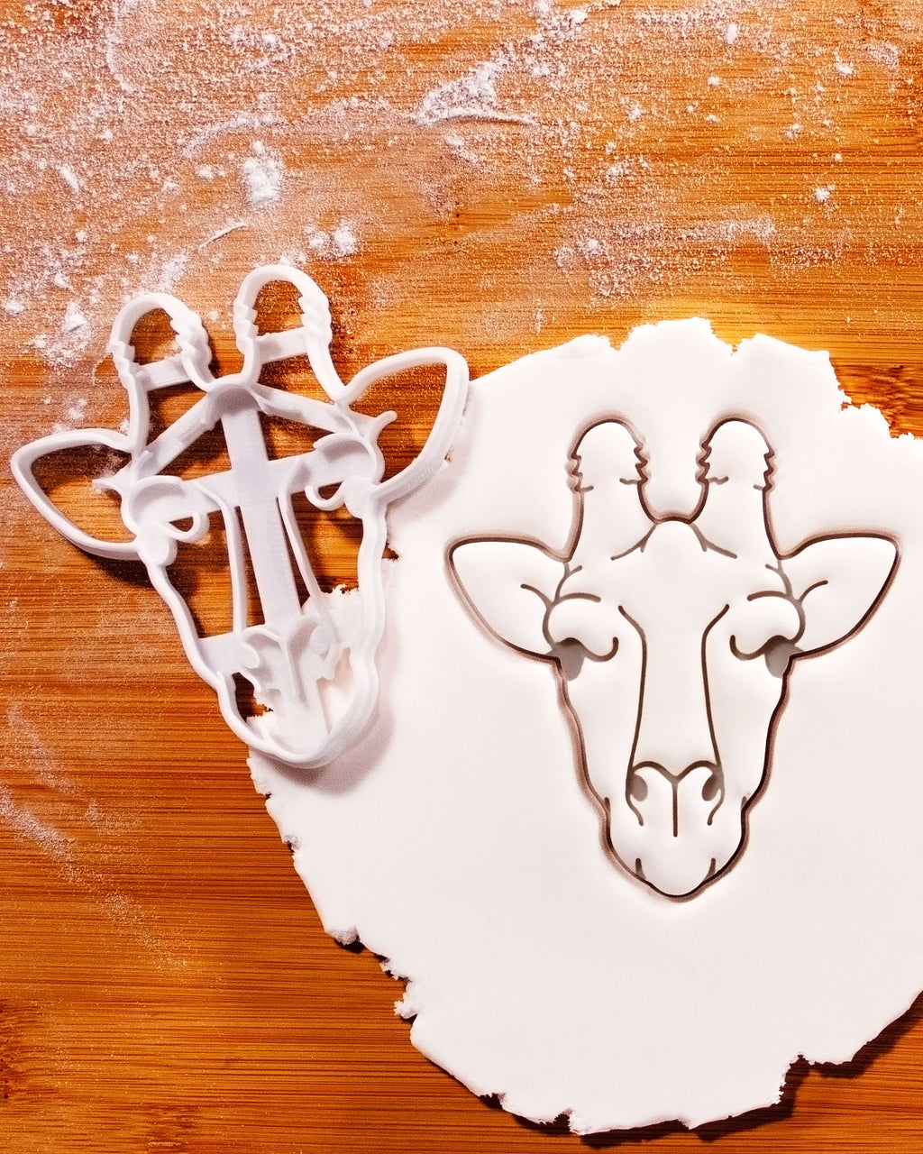 Giraffe Face Cookie Cutter – Bakerlogy
