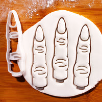 Small Witch Finger