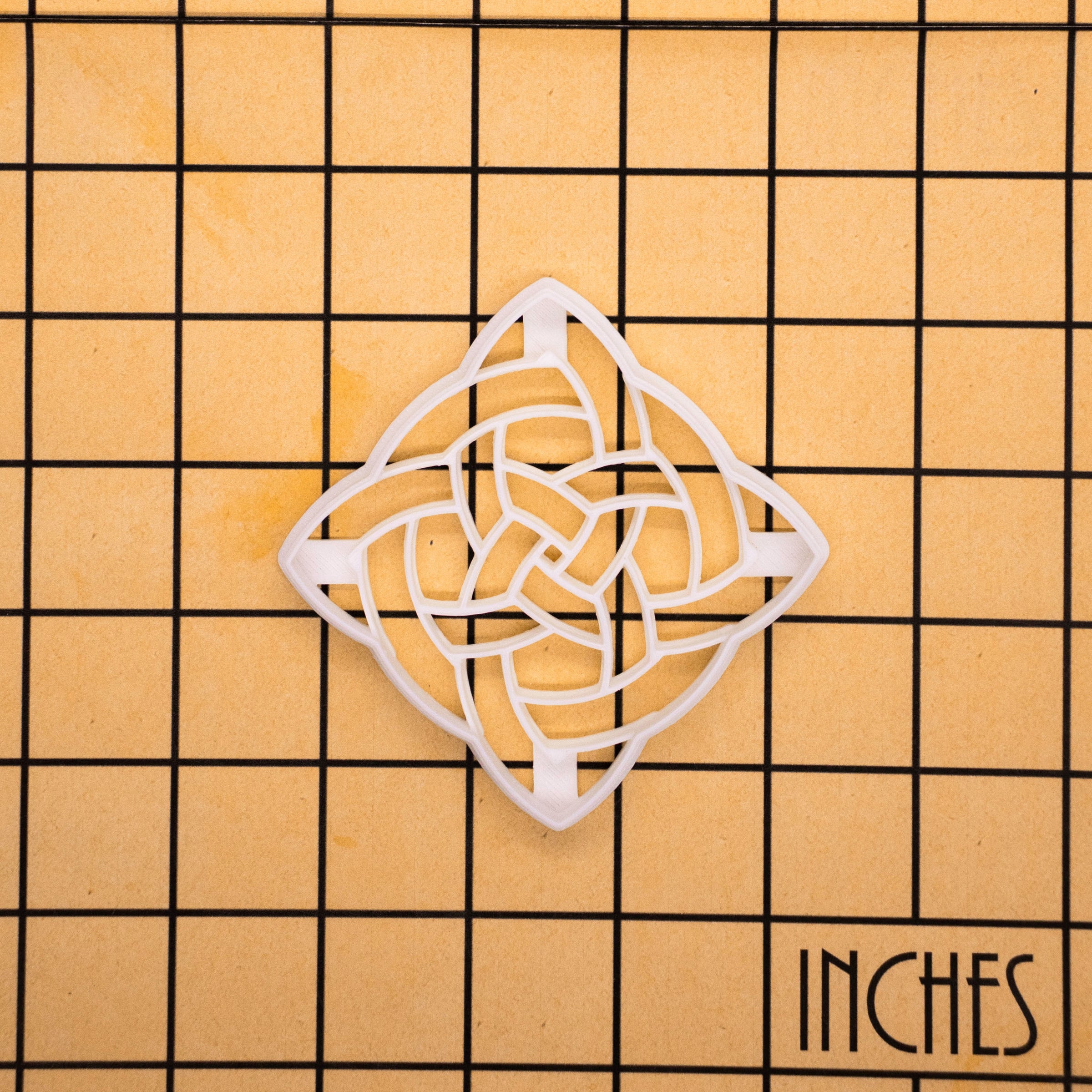 Quaternary Celtic Knot