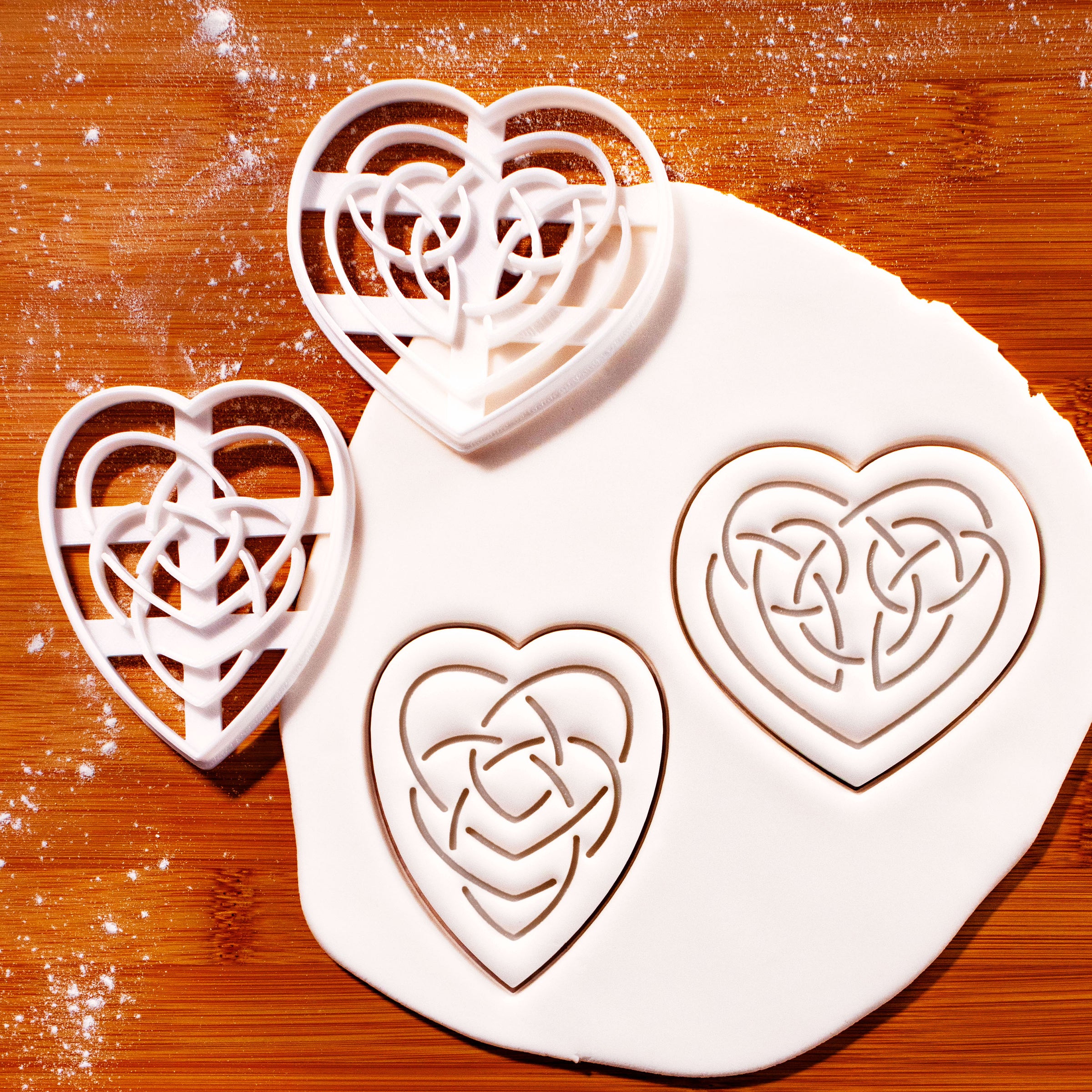 Motherhood Celtic Knot Set (2pcs)