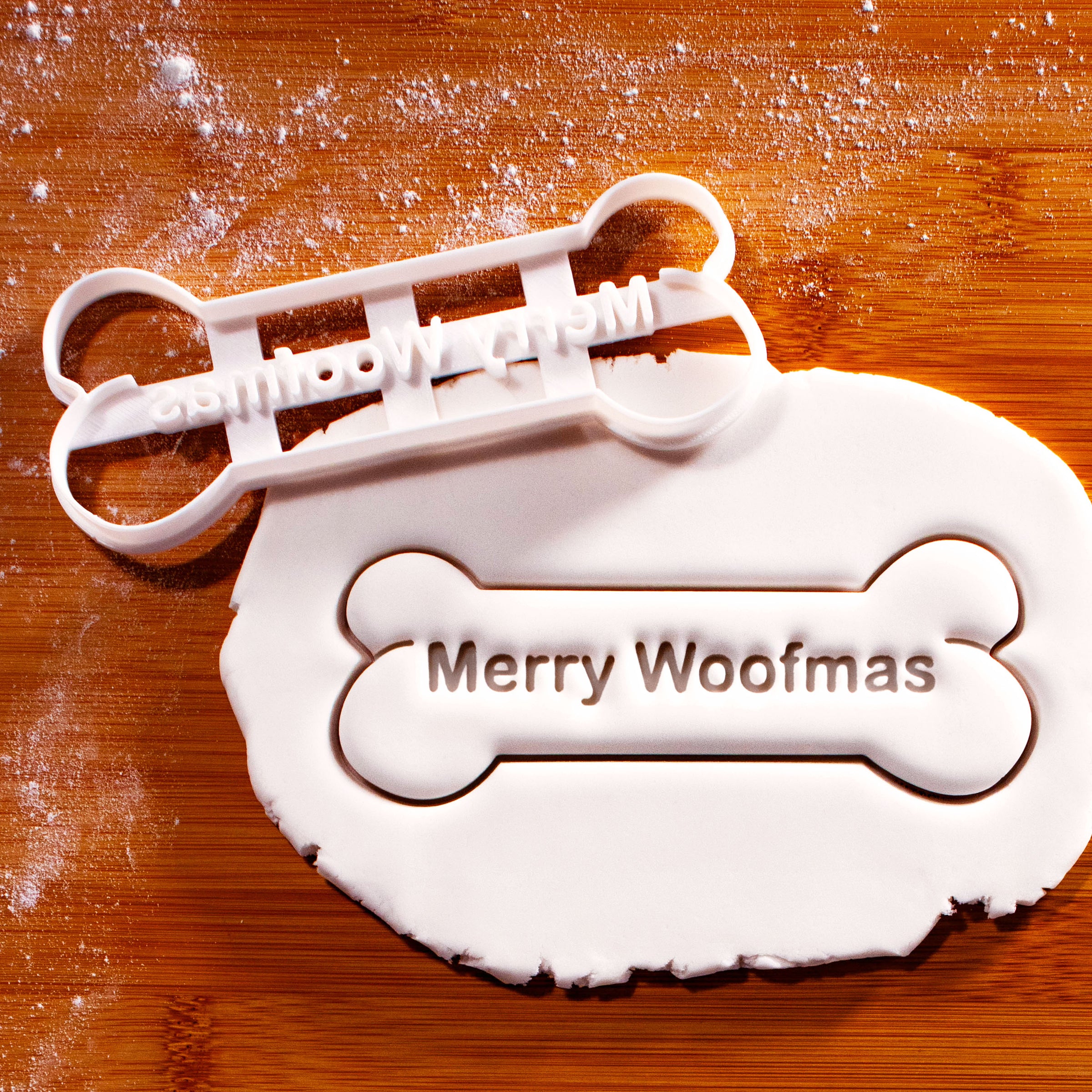 Merry Woofmas Bone (Classic Font)