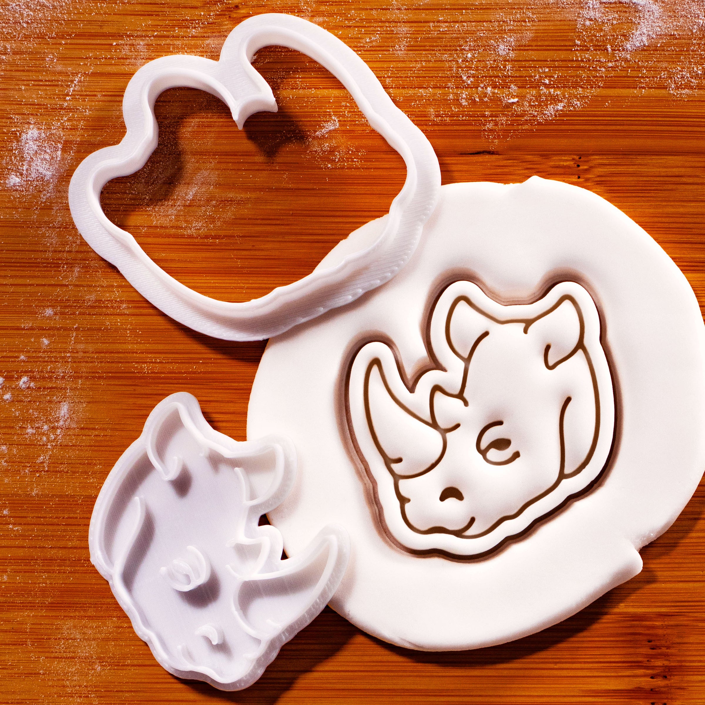 Rhinoceros Head Mini Set