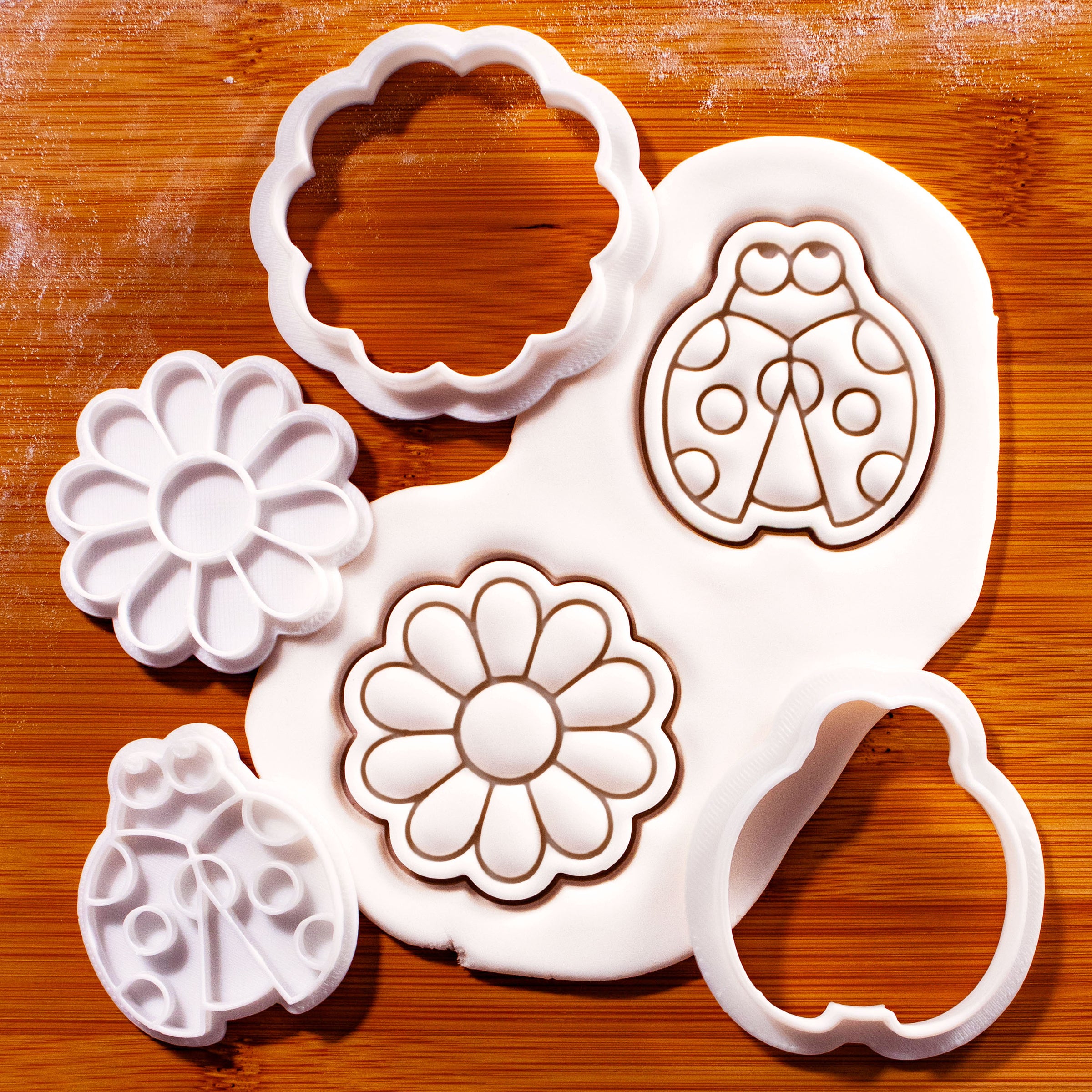 Ladybug & Daisy Mini Set