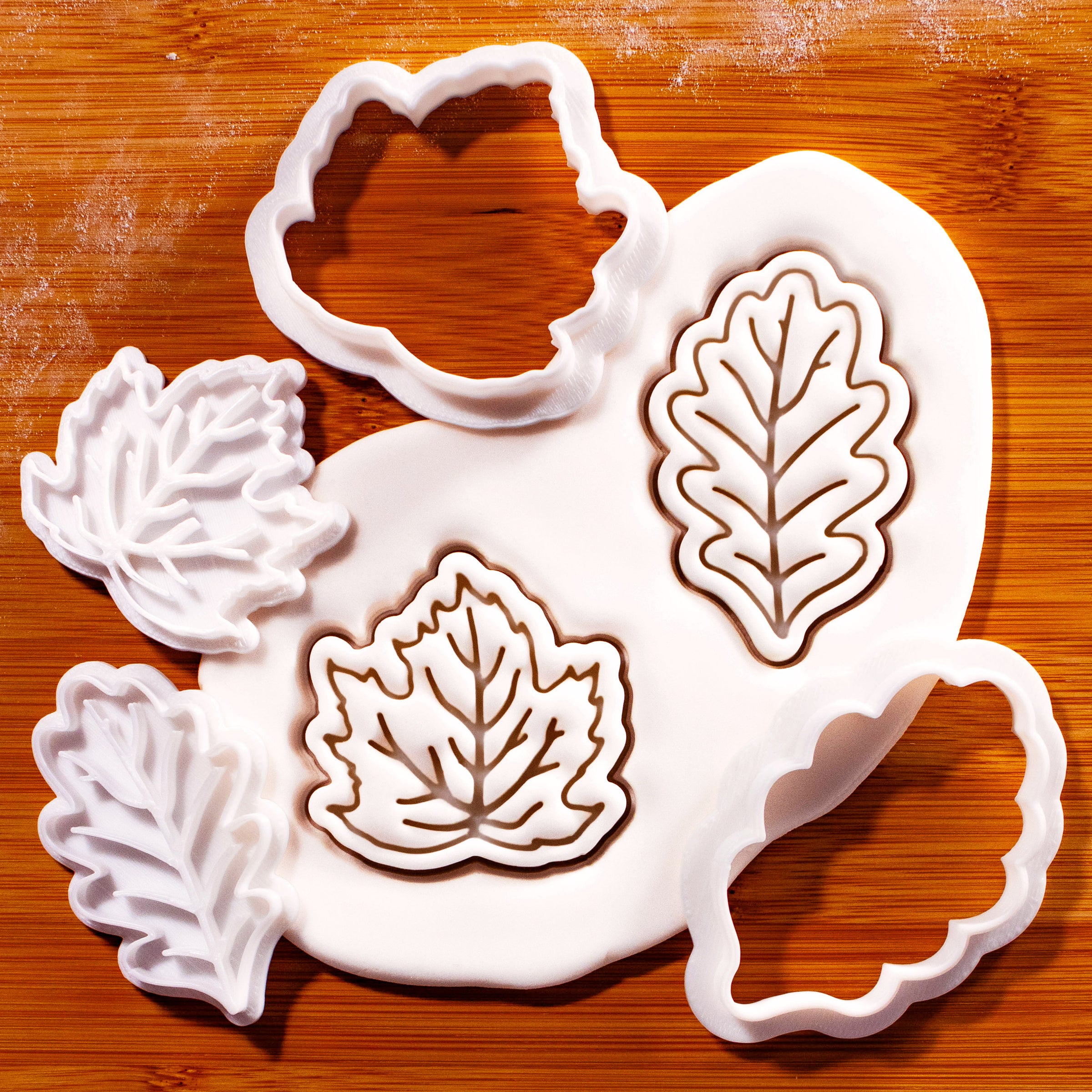 Oak Leaf & Maple Leaf Mini Set