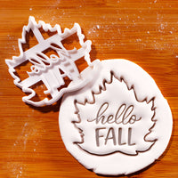 Hello Fall (Maple Leaf)