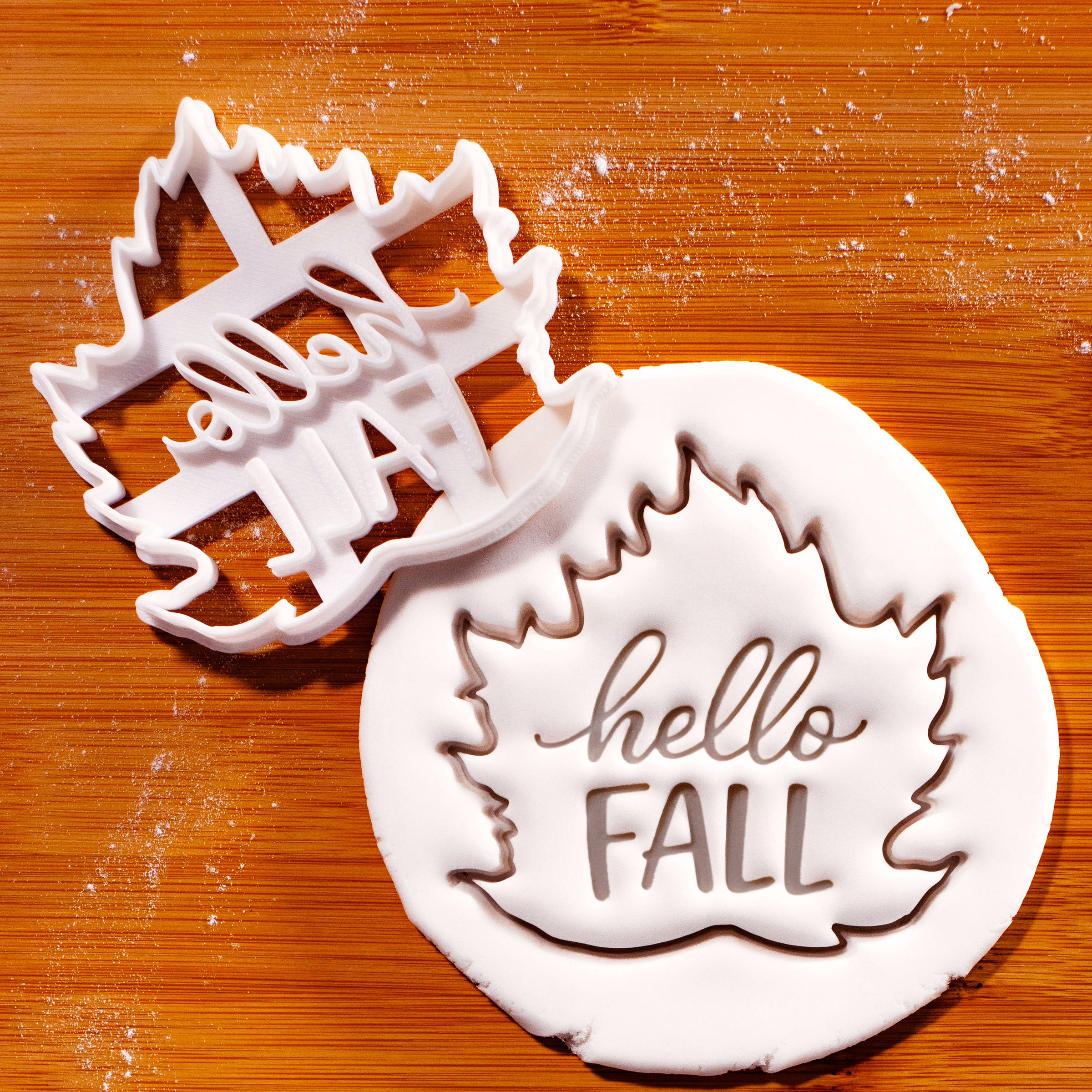 Hello Fall (Maple Leaf)