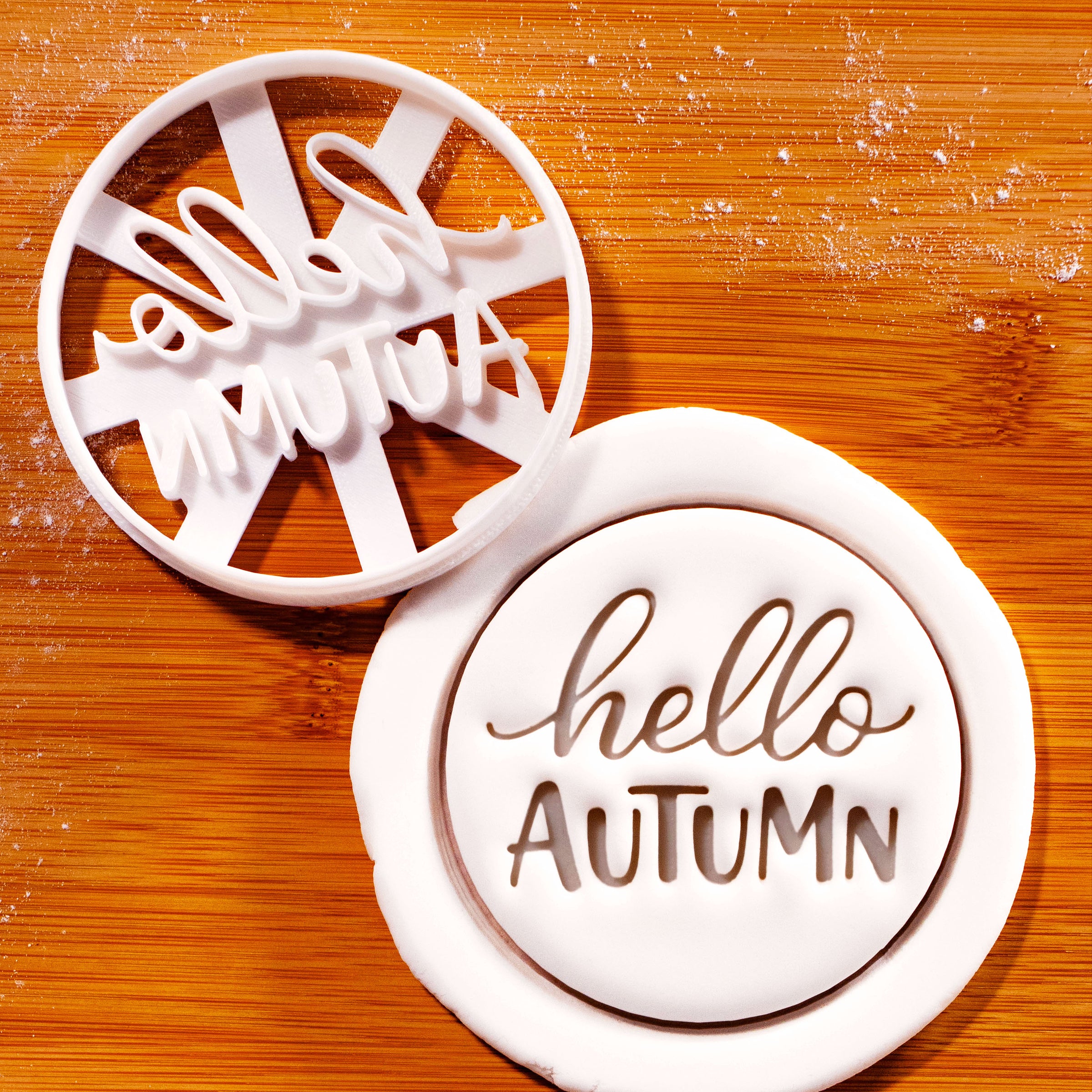 Hello Autumn (Round)