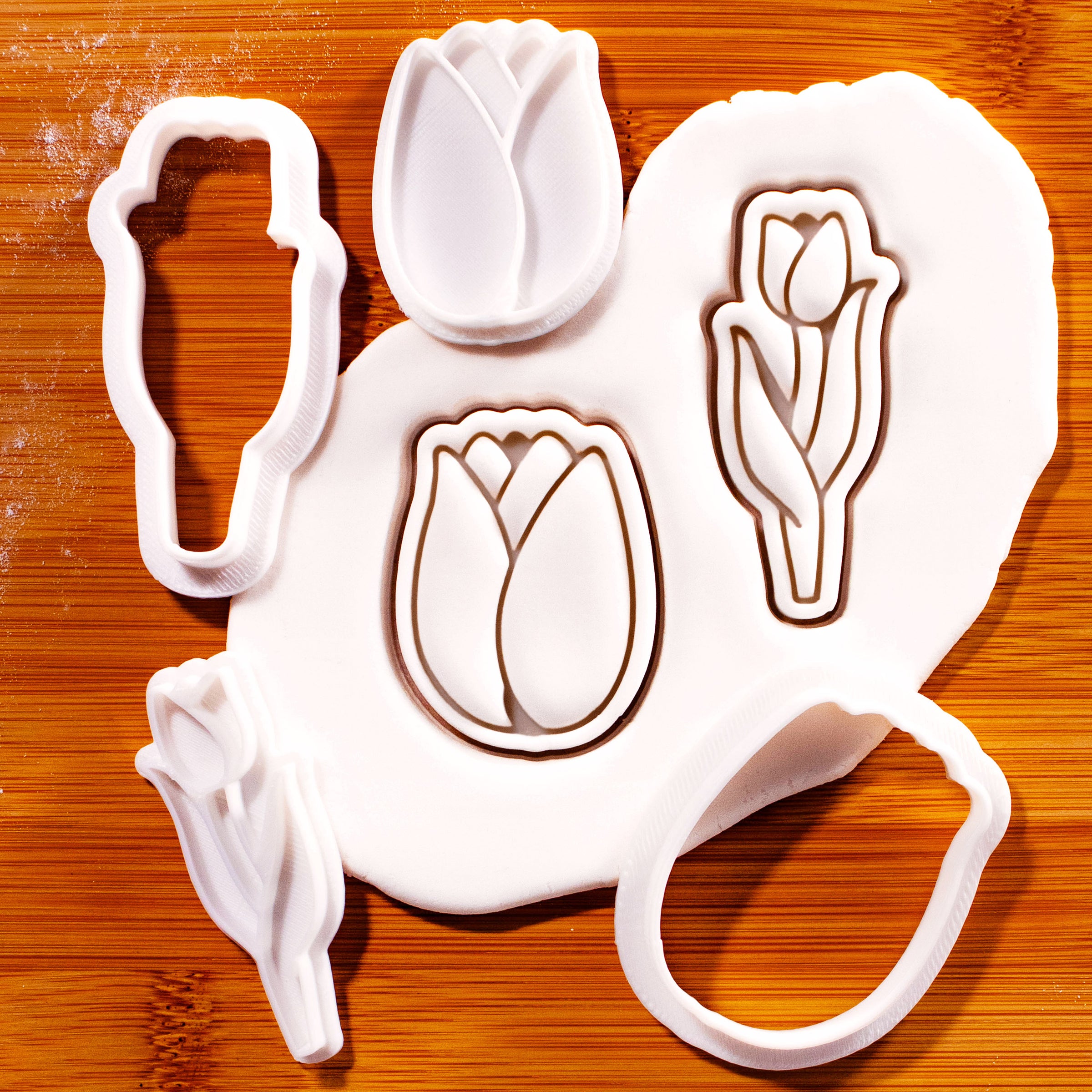 Set of 2 Tulip Flower Mini Set
