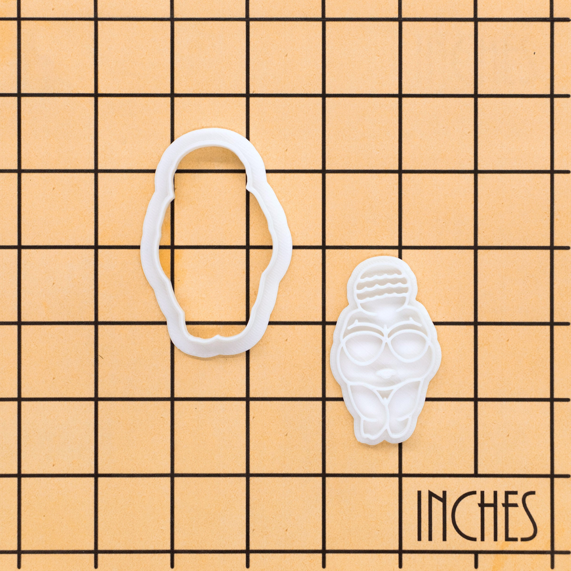 Venus of Willendorf Mini Set (Front)