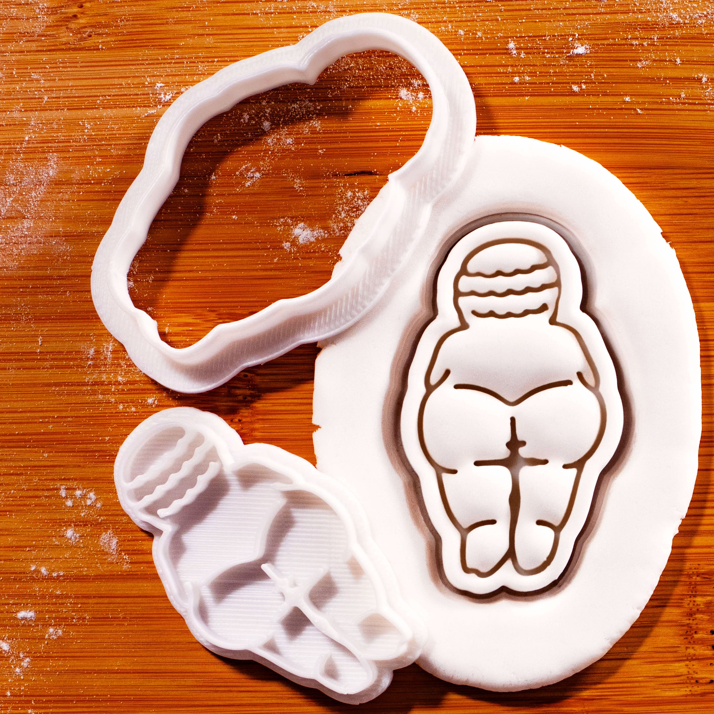 Venus of Willendorf Mini (Back)