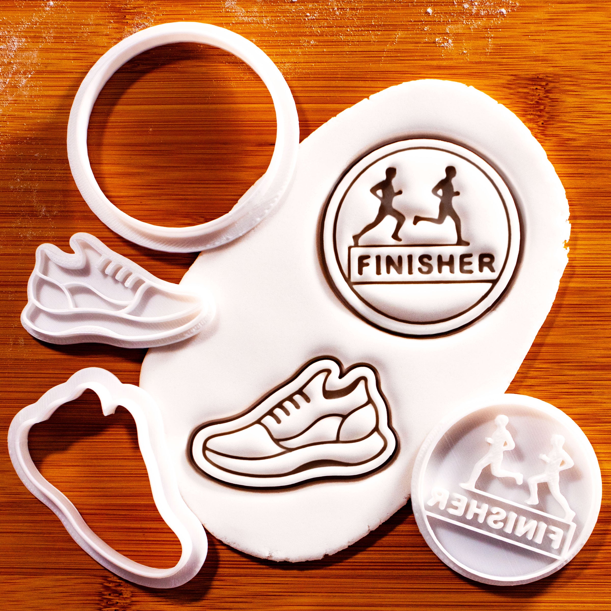 Finisher Medal & Running Shoe Mini Set