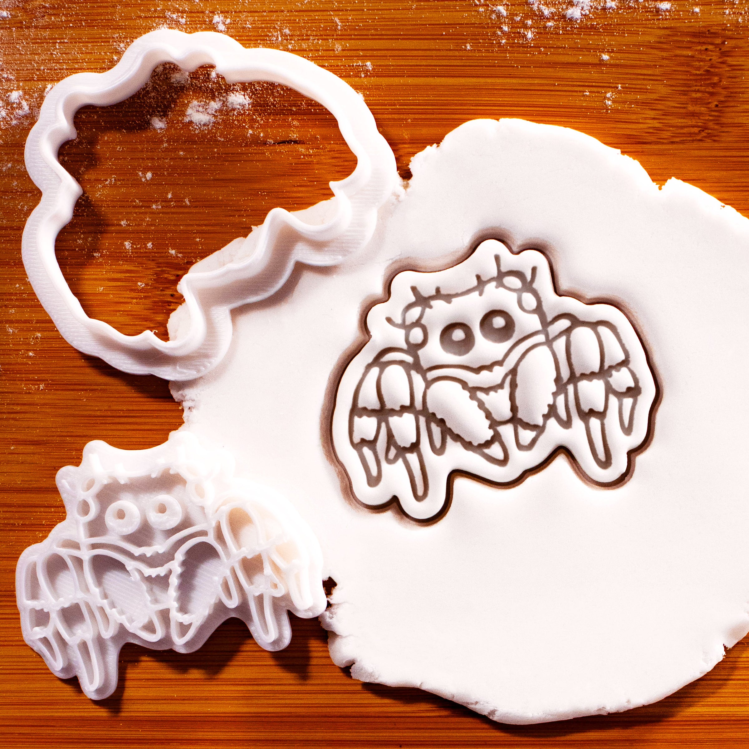 Jumping Spider Mini Cookie Cutter & Stamp Set