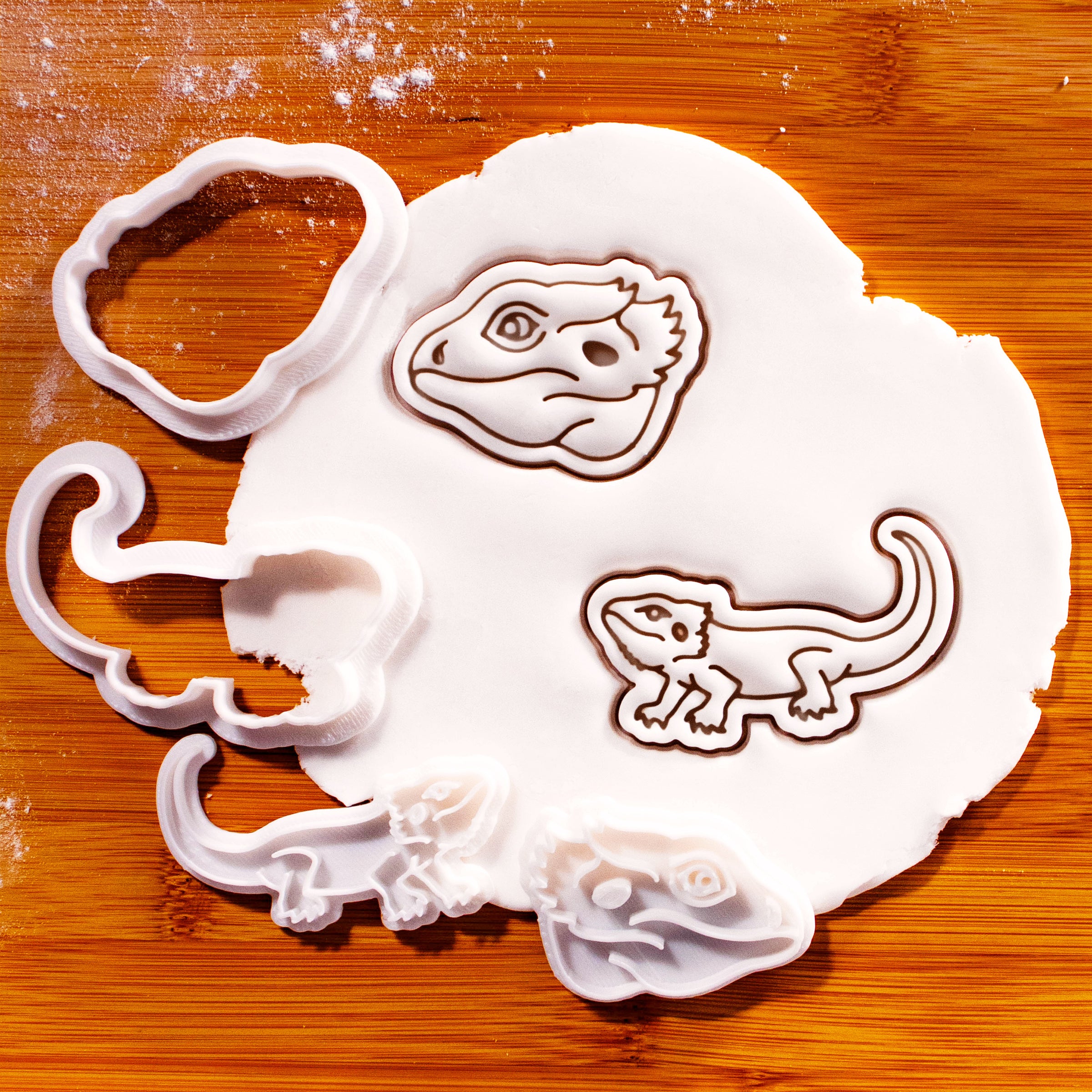 Set of 2 Bearded Dragon Pogona Face & Body Mini Cookie Cutter & Stamp Set