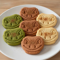 Smiling Gecko Face Cookie Cutter