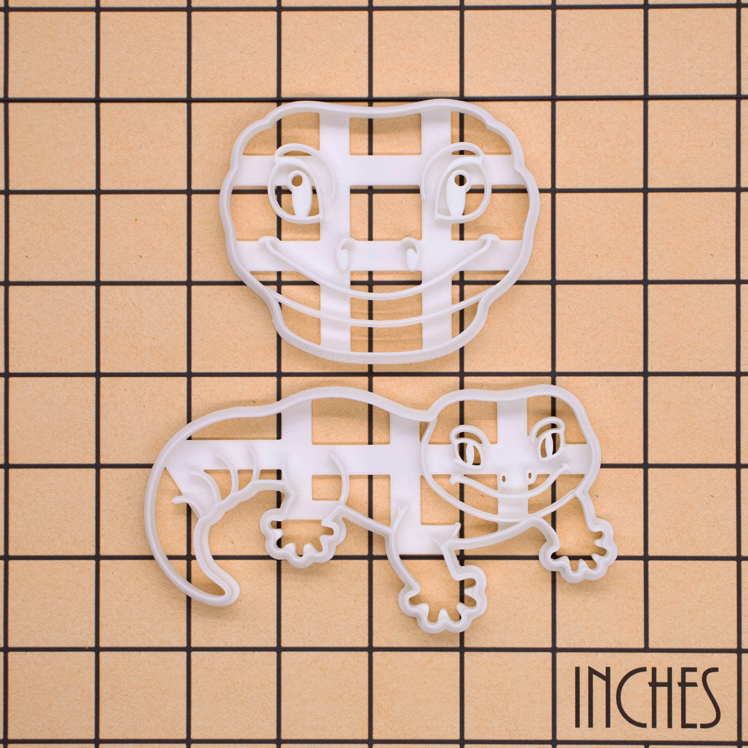Set of 2 Smiling Gecko Cookie Cutters