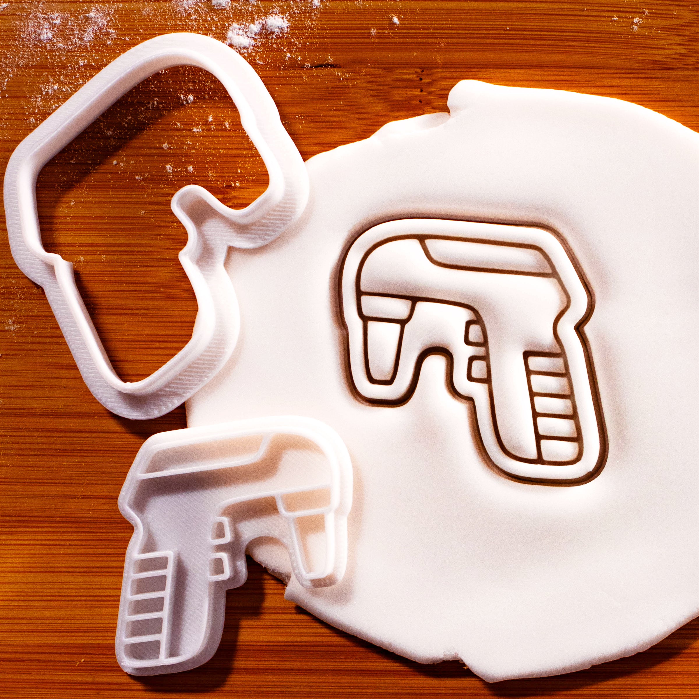 Electronic Pipette Mini Cookie Cutter & Stamp Set