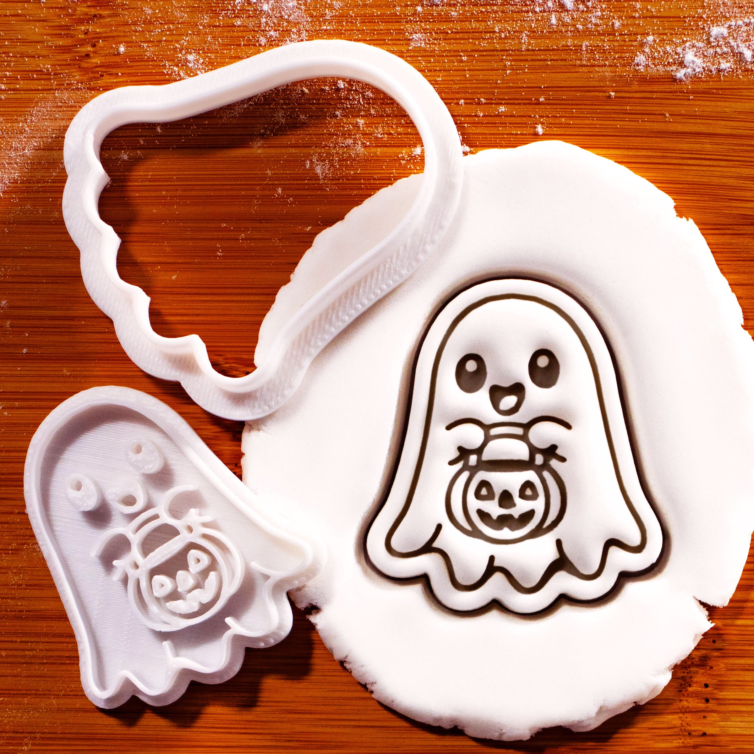 Ghost with Candy Bucket Mini Cookie Cutter & Stamp Set