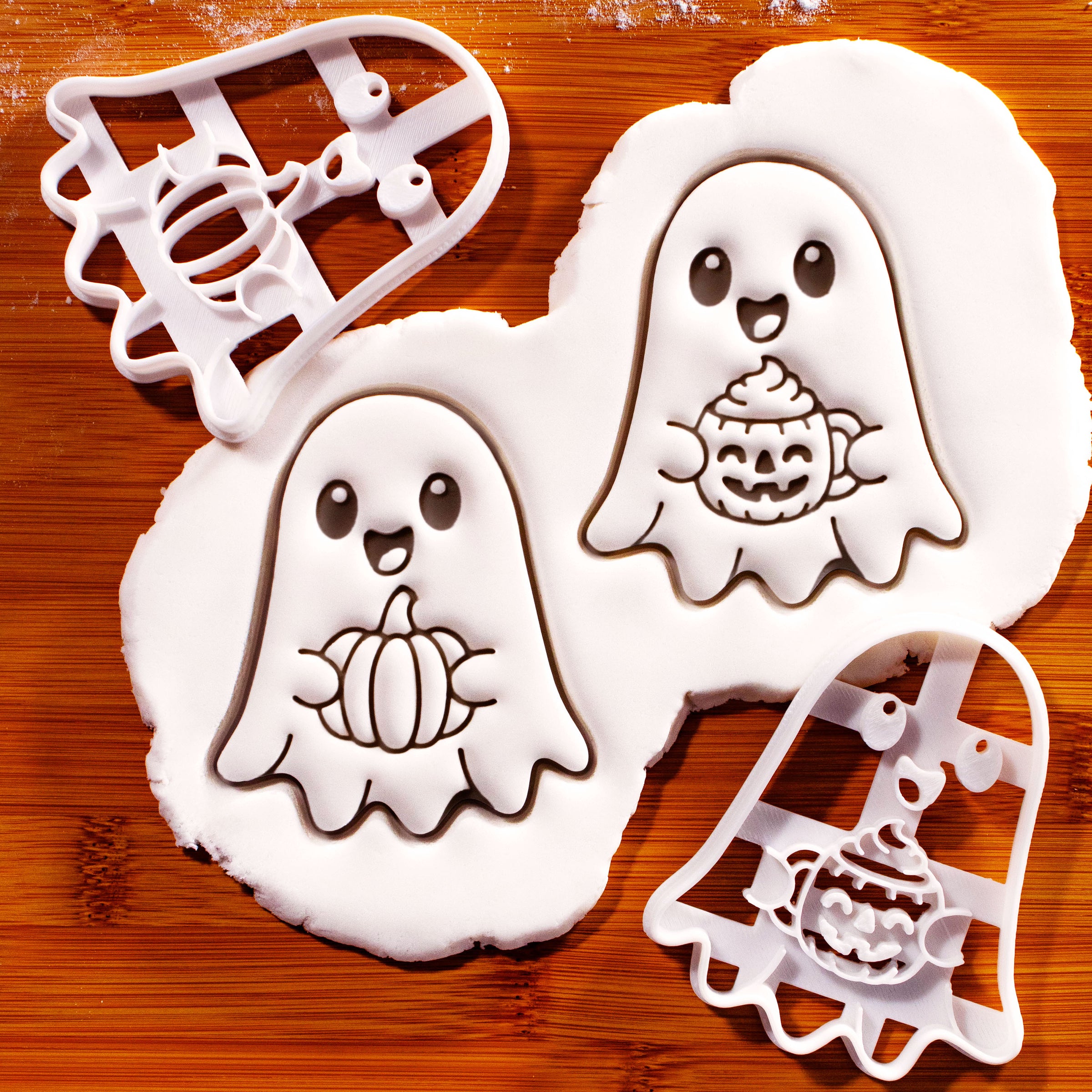 2 Ghost Cookie Cutters - Spiced Latte & Pumpkin