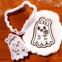 Ghost with Flower Mini Cookie Cutter & Stamp Set