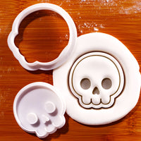 Cute skull mini cookie cutter and separate stamp with side-view fondant impression