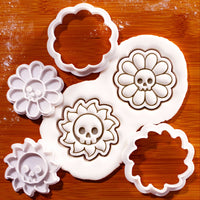 Set of 2 Daisy Skull and Skull Sun Mini cookie cutters and stamps with Halloween impressions