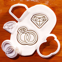 Wedding rings and XS diamond mini cookie cutter and stamp set with detailed sugarpaste impressions