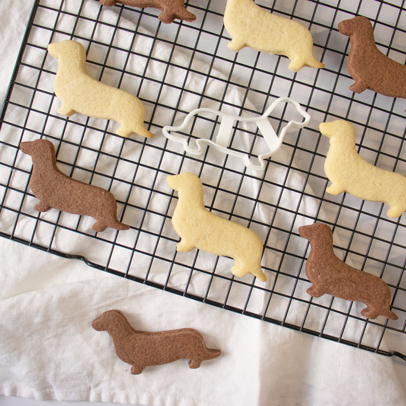 Short Haired Dachshund Outline Cookies