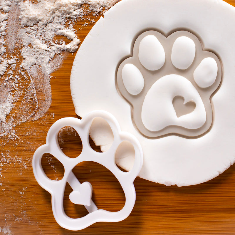 large cute paw cookie cutter