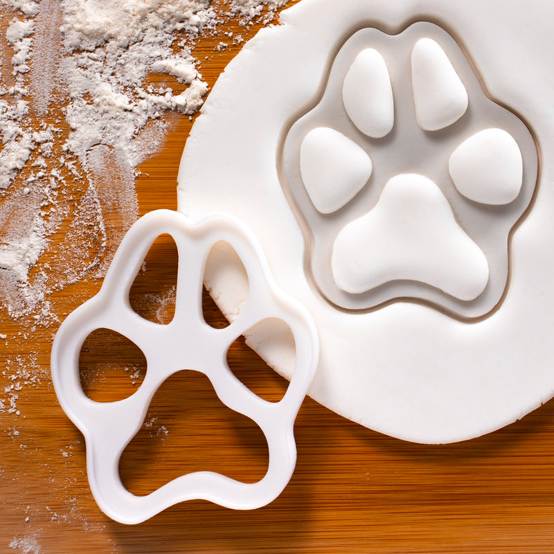 Large Realistic Dog Paw Cookie Cutter