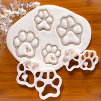 Set of 4 Dog paw cookie cutters (Realistic & Cute)