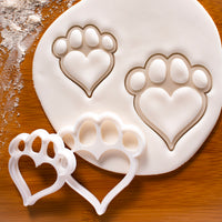 Set of 2 Dog Paw with Heart Shaped Pad Cookie Cutters