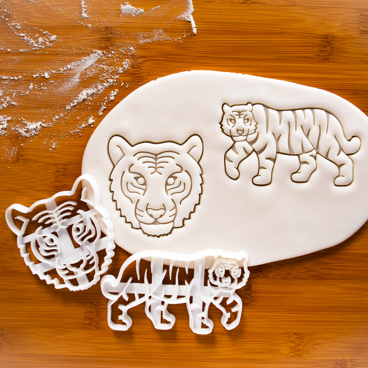 Set of 2 Tiger Cookie Cutters: Face and Body