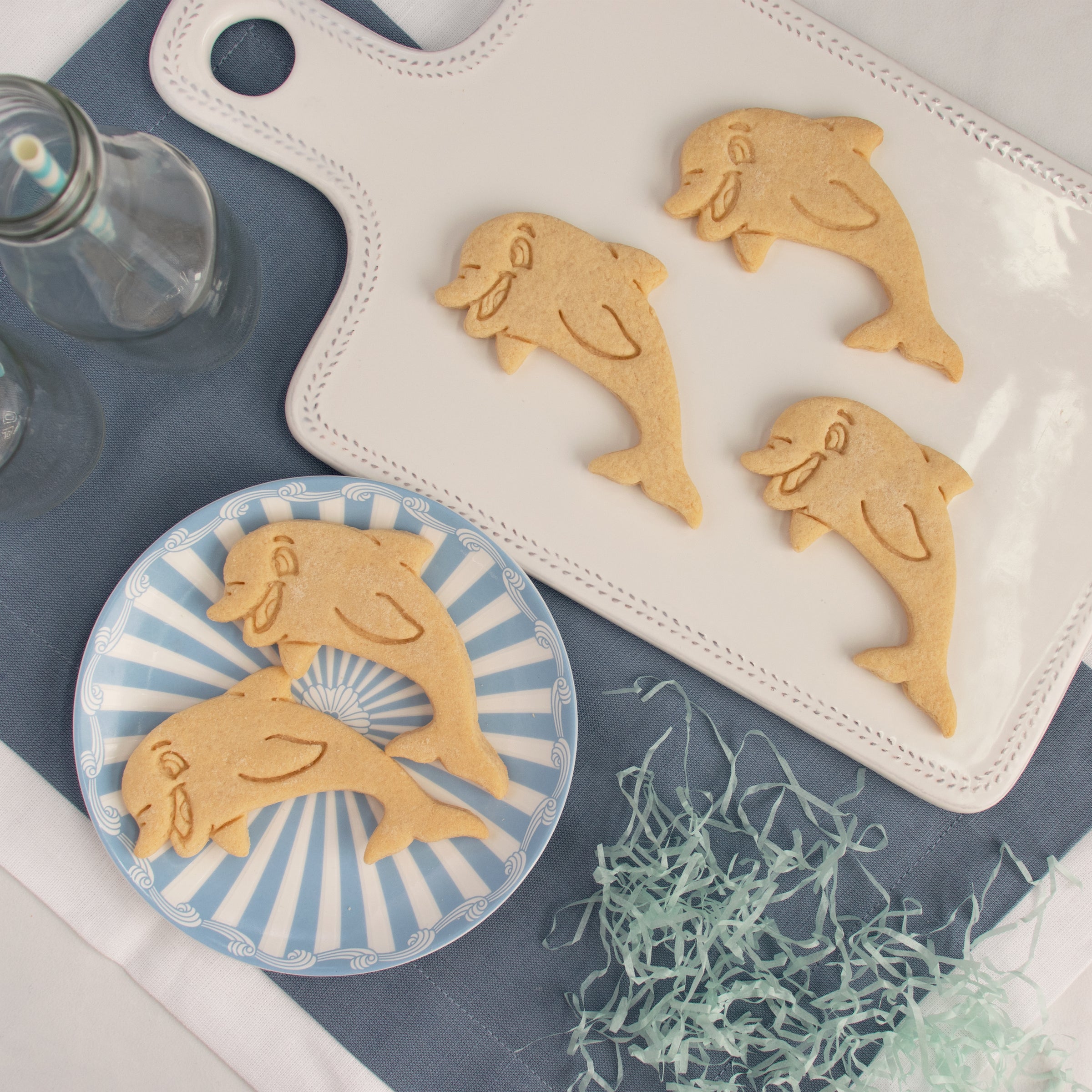 cute dolphin cookies