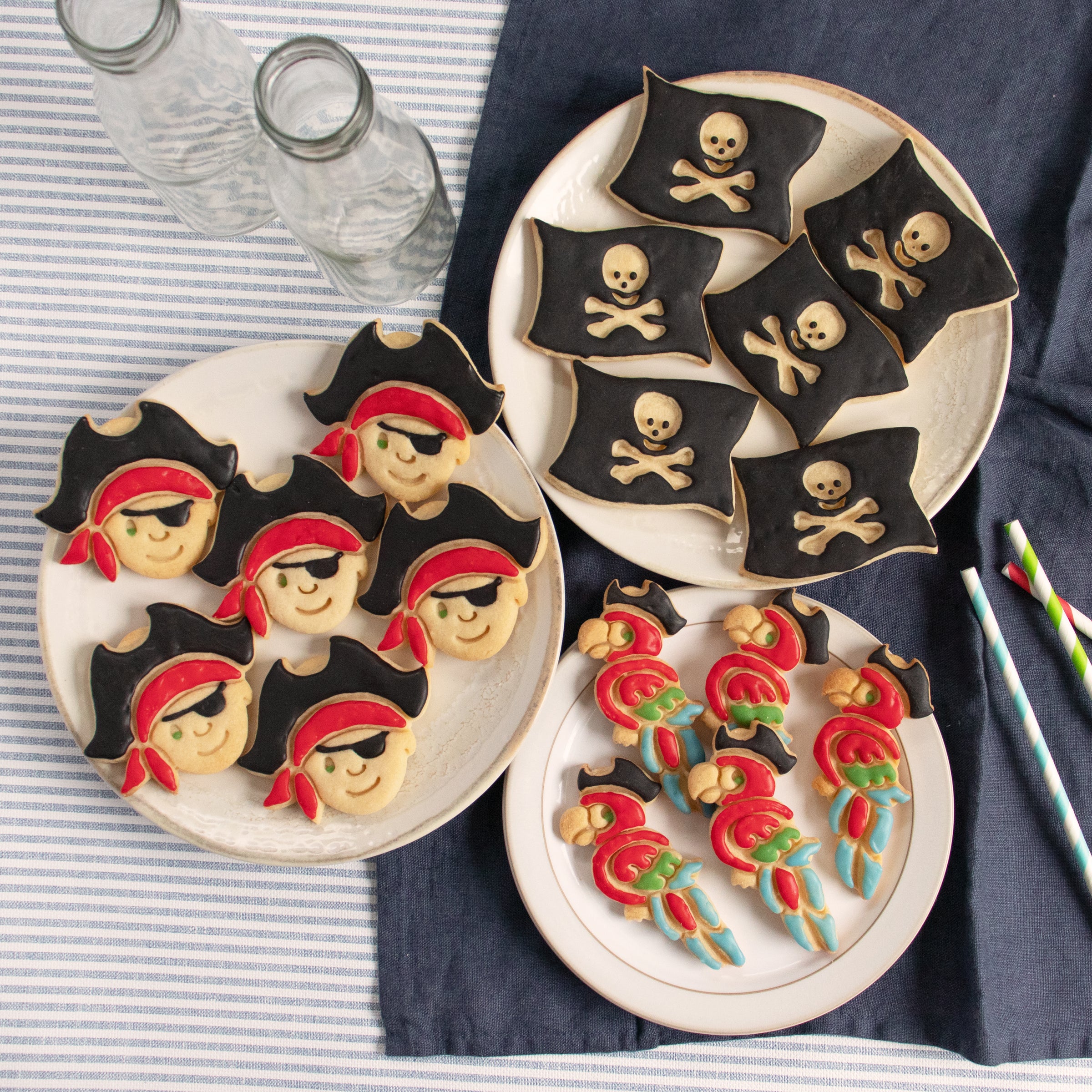 Set of 3 Cookie designs: Pirate Boy, Pirate Flag, Pirate Parrot