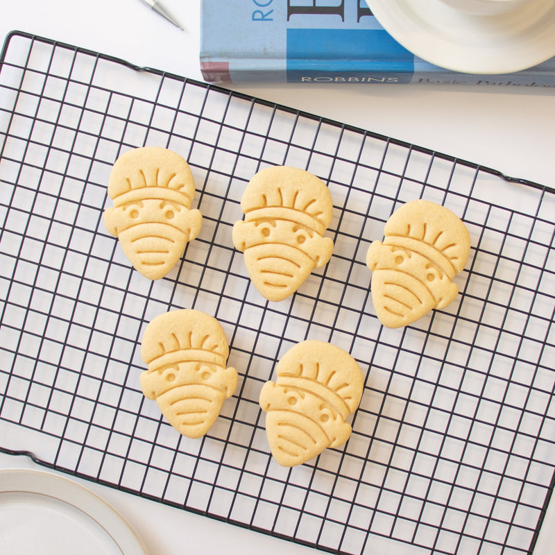 surgeon face with mask cookies