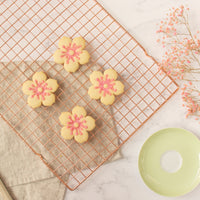 sakura cherry blossom cookies