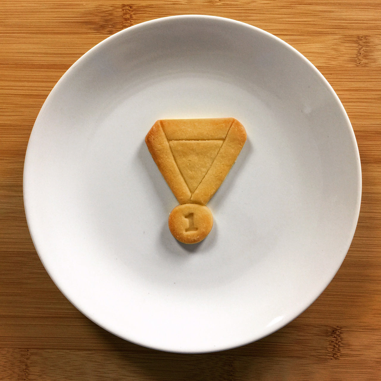champion medal cookie
