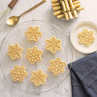 christmas snowflakes cookies