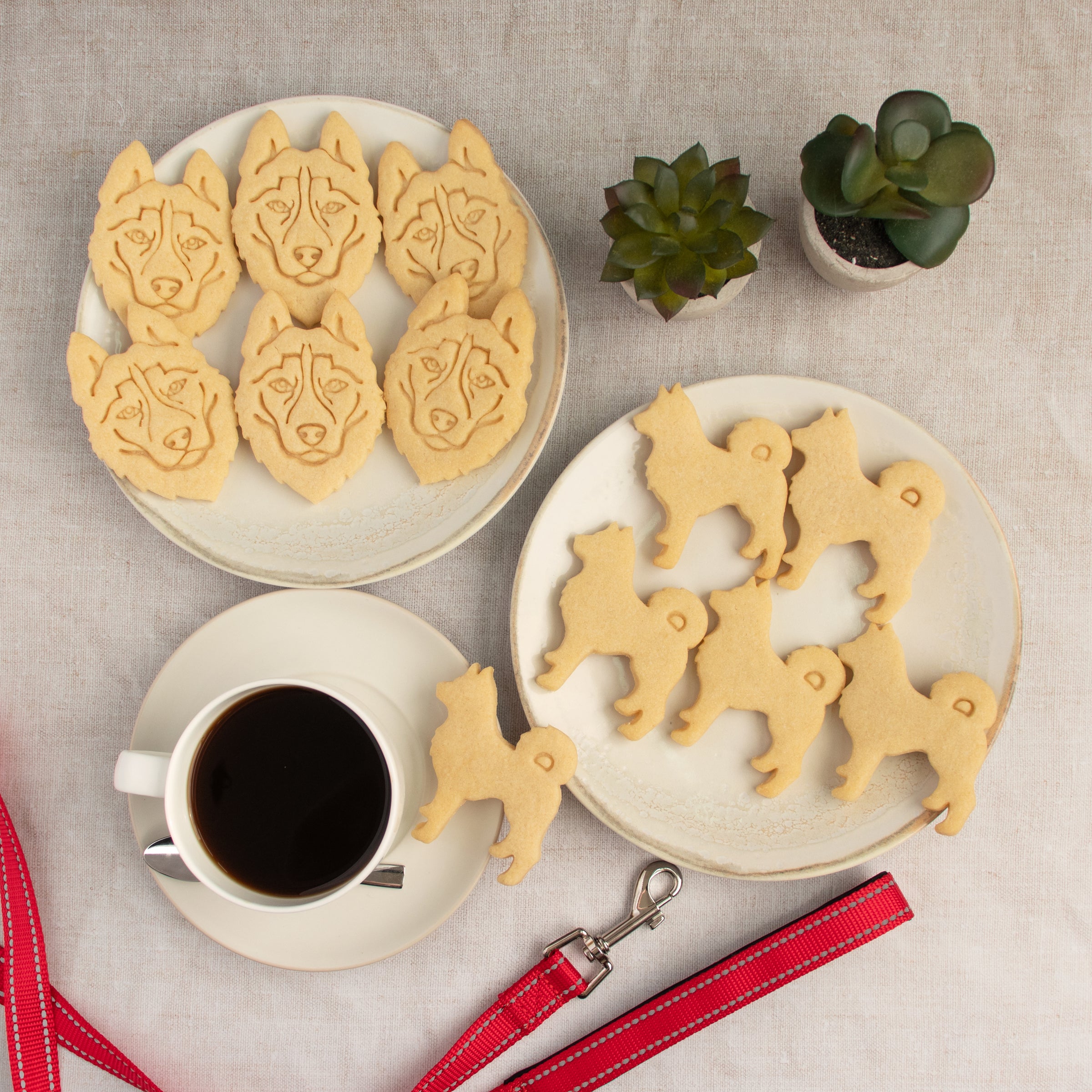 husky face and silhouette cookies