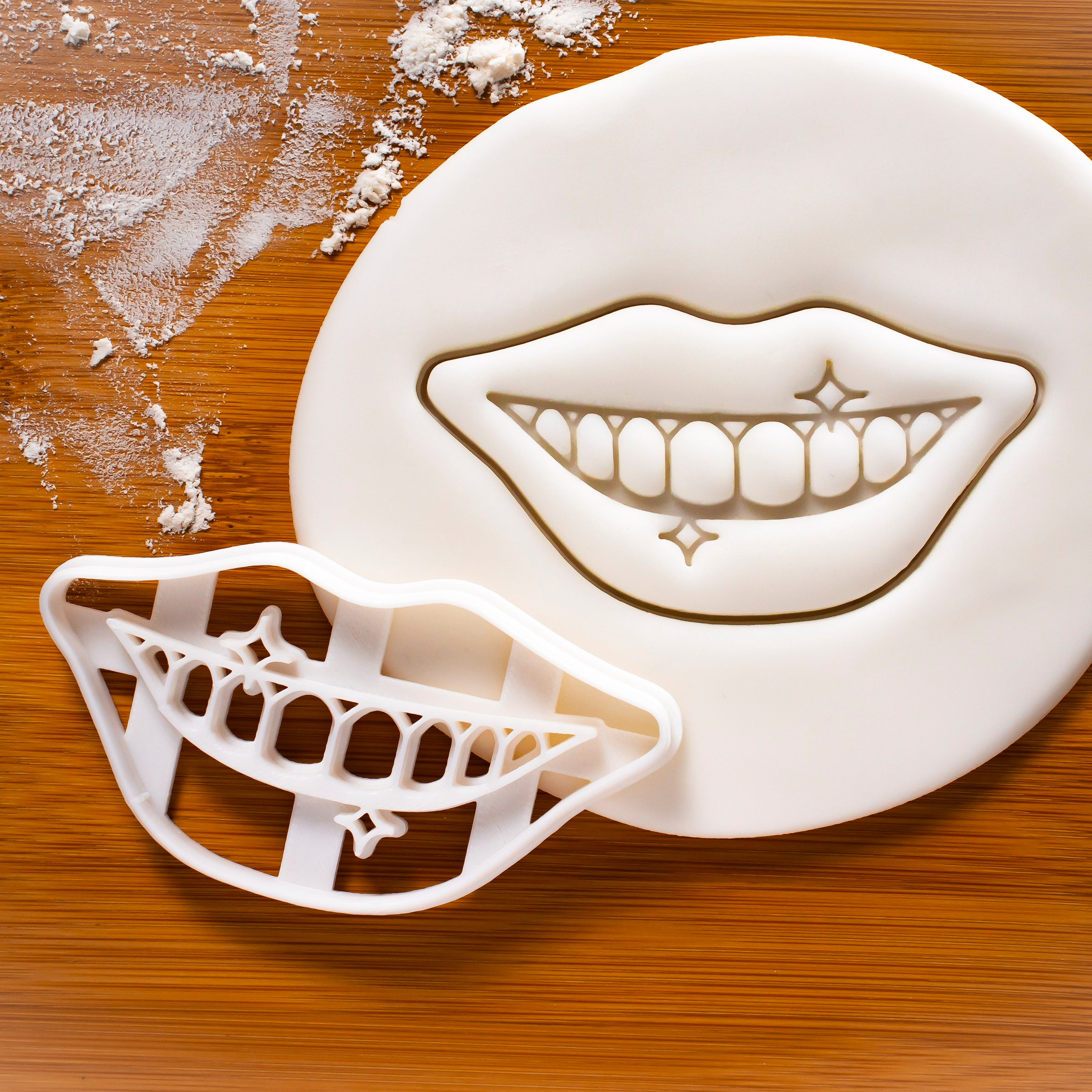 shiny teeth cookie cutter