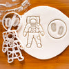 Set of 2 cookie cutters - Astronaut Footprints and Space Astronaut