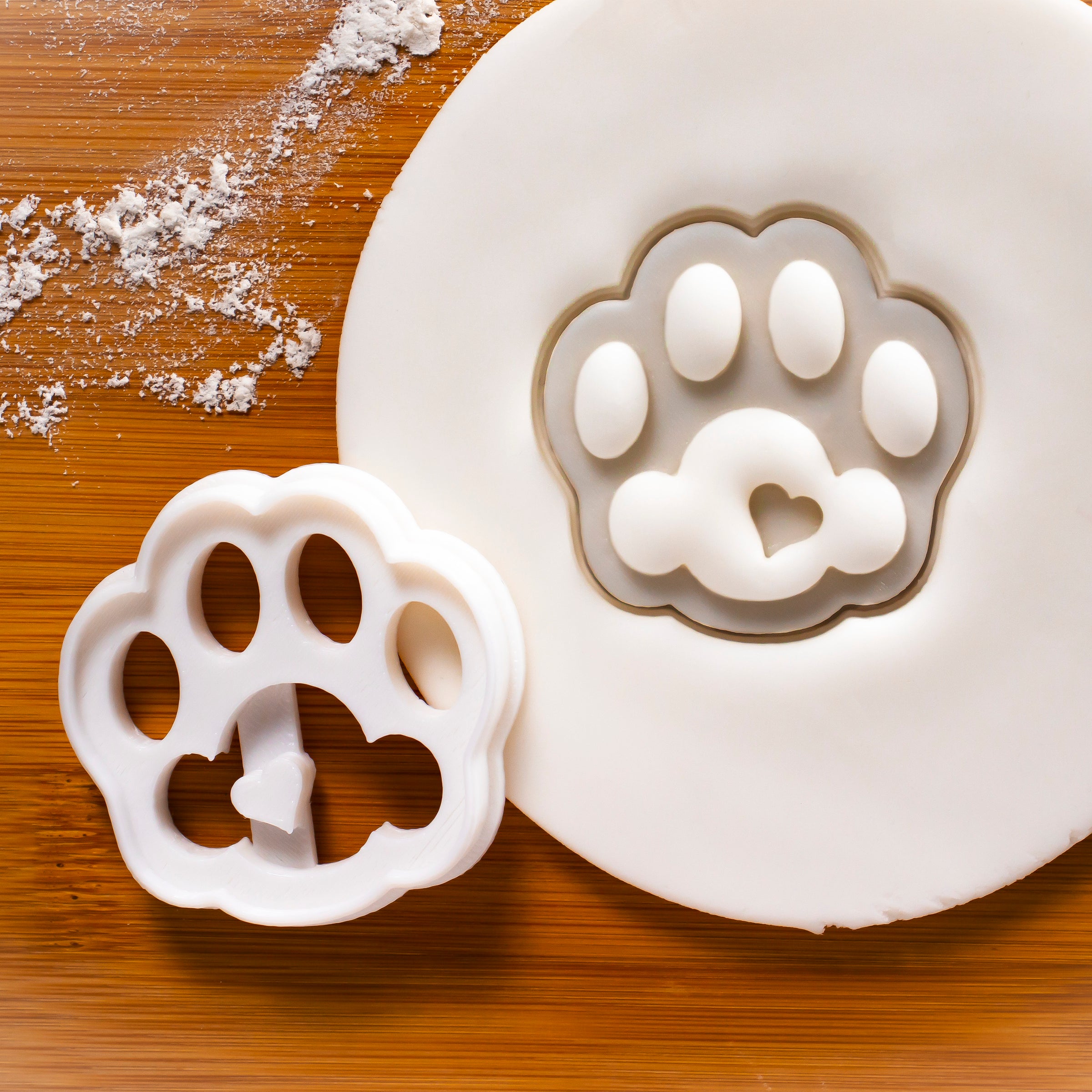 cute kitty paw cookie cutter