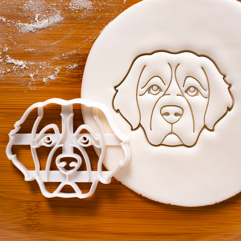 Leonberger Dog Face cookie cutter