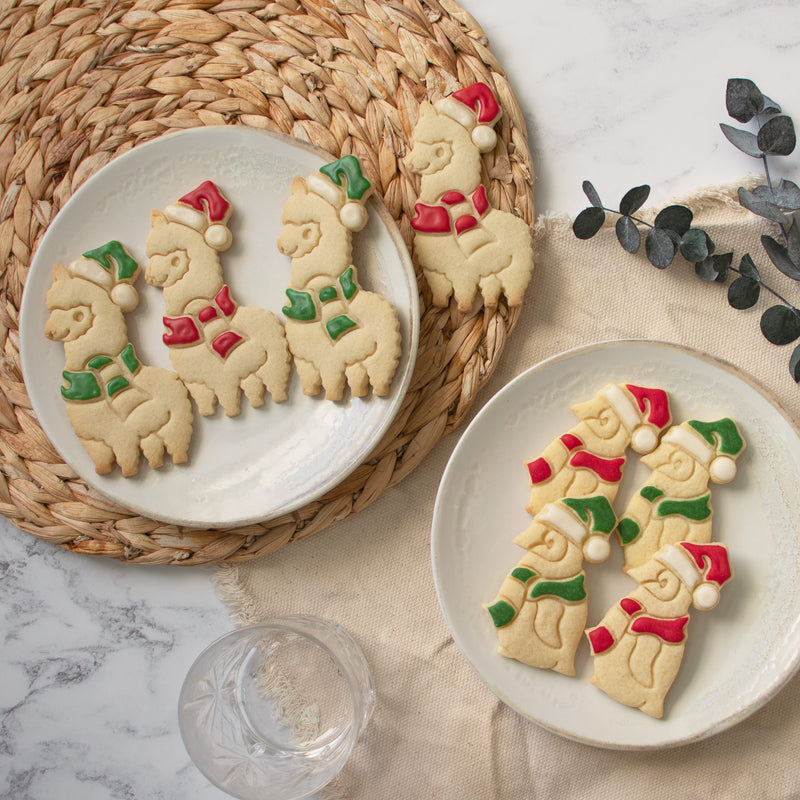 Set of 2 Christmas Animals cookies (Designs: Alpaca and Baby Penguin)