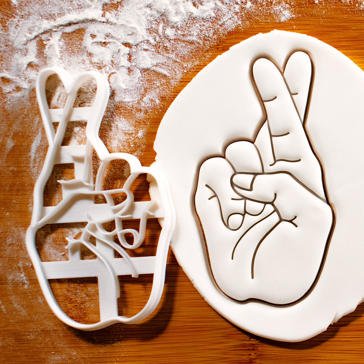 American Sign Language Letter R Cookie Cutter